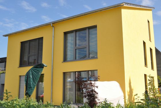 Bei dem neuen Einfamilienhaus in Ötigheim war die Passivhaus-Zertifizierung nach dem neuen System bereits erfolgreich. (Foto: Scholz/Gerber)